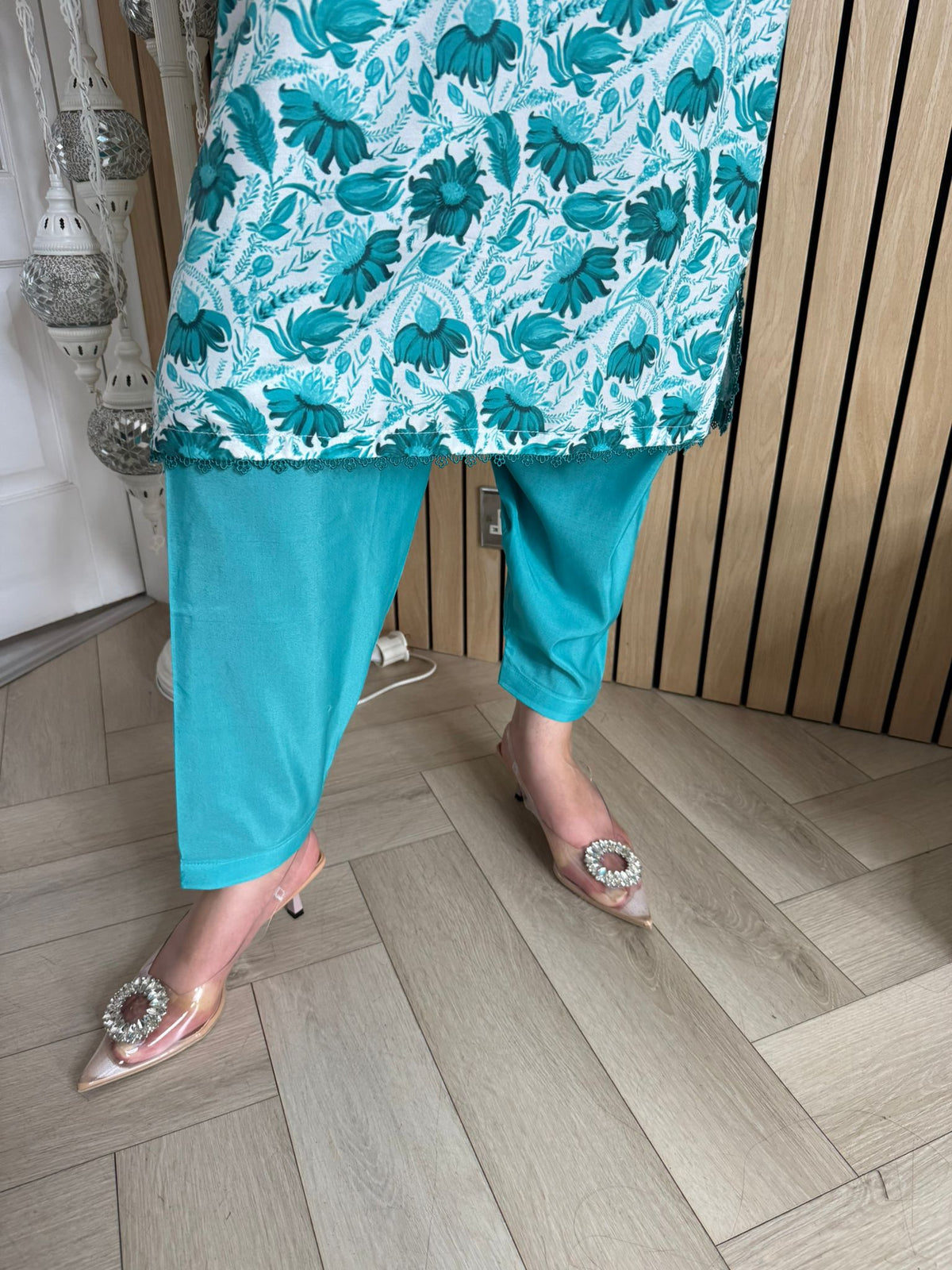 Asma Floral 2pc Co-Ord With Shalwar