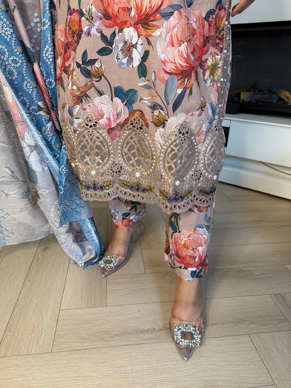 Adeela 3pc Printed Lawn Suit