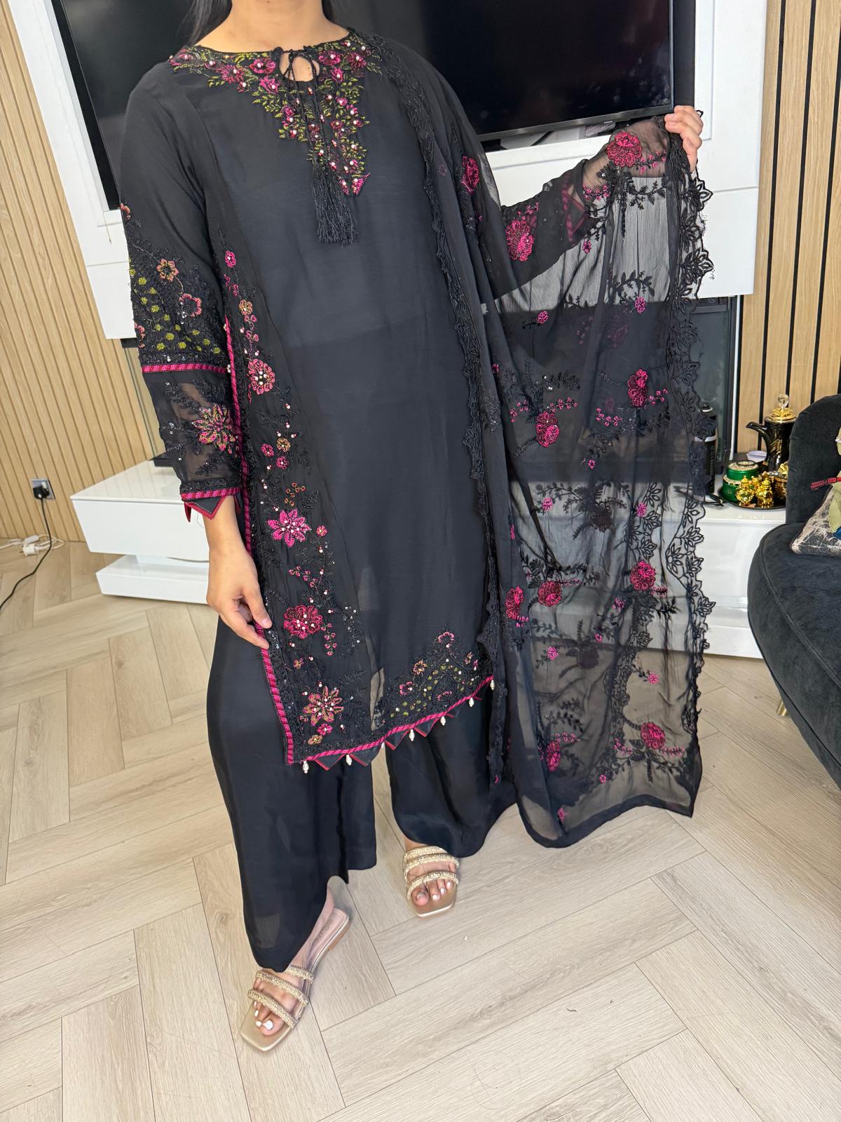 Atiqa Chiffon 3PC Suit With Organza Duppata