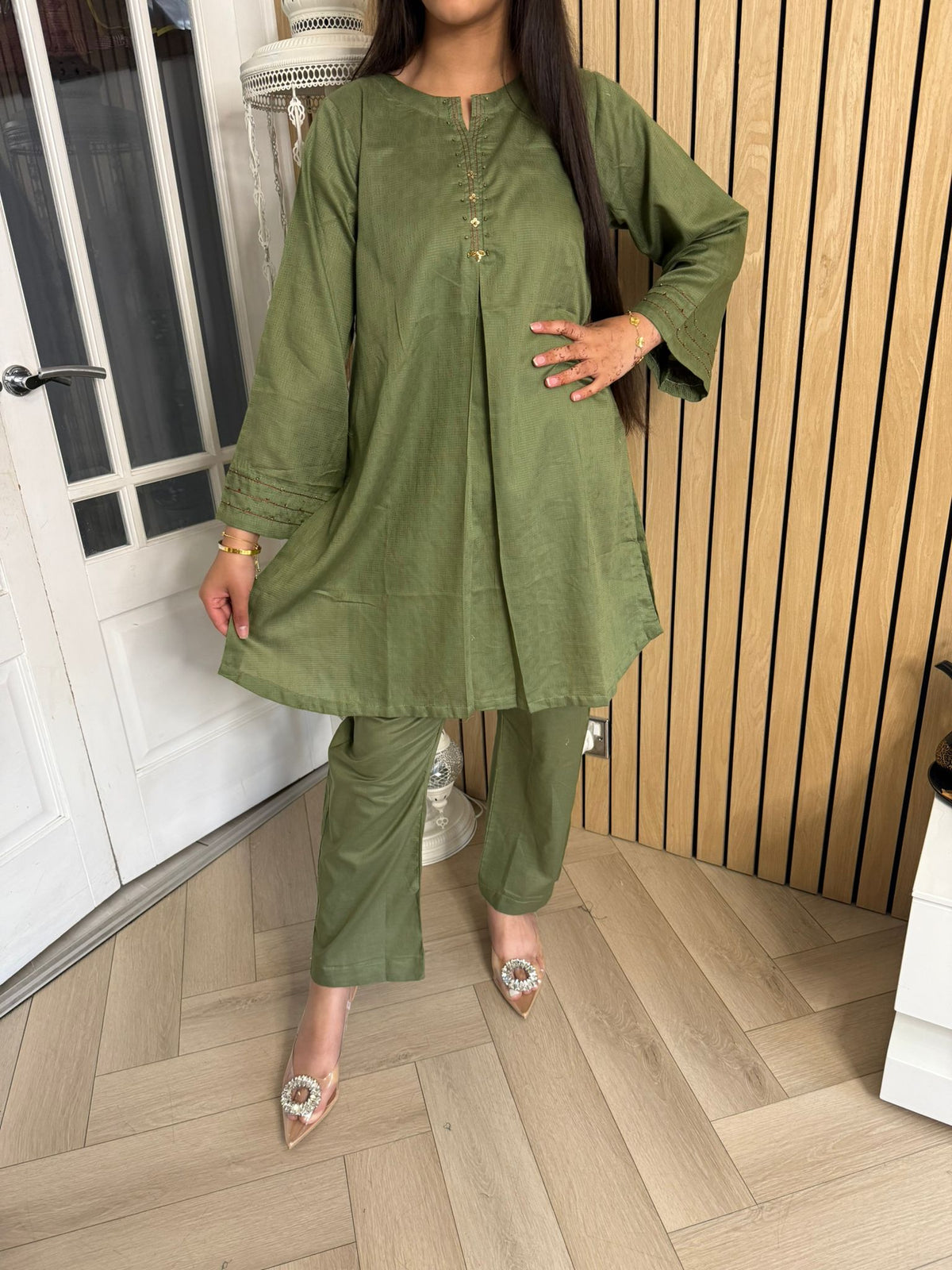 Nazma 2pc Plain Lawn Suit U3-B4