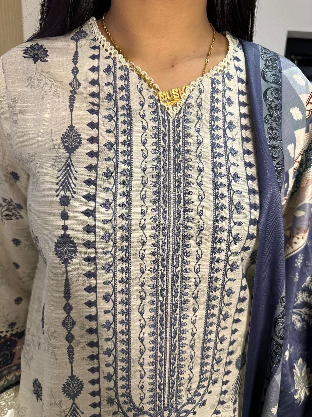 Ally’s Soft Khaddar - Cream & Navy