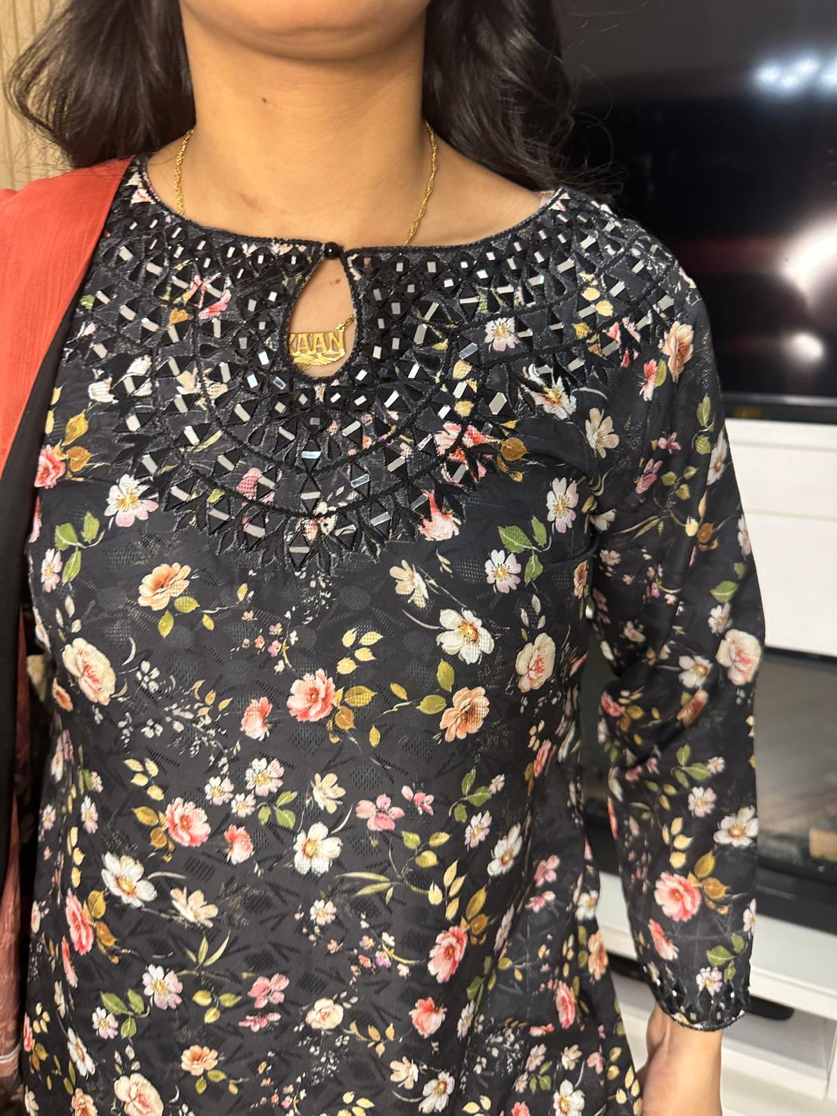 Raiha 3pc Cotton Printed Suit With Chiffon Duppatta