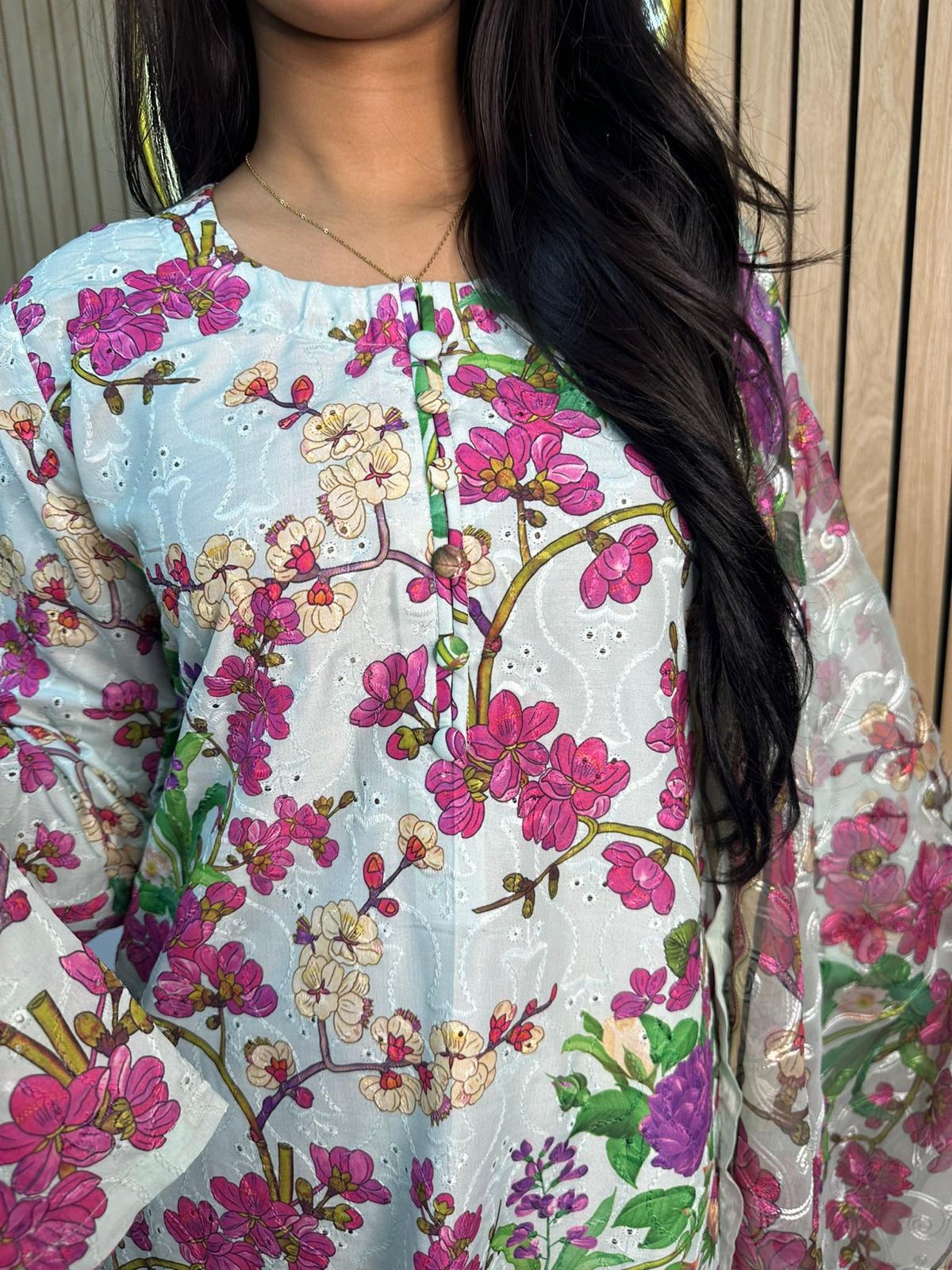 Falak 3pc Mother and Daughter Chikankari Suit U3 E6