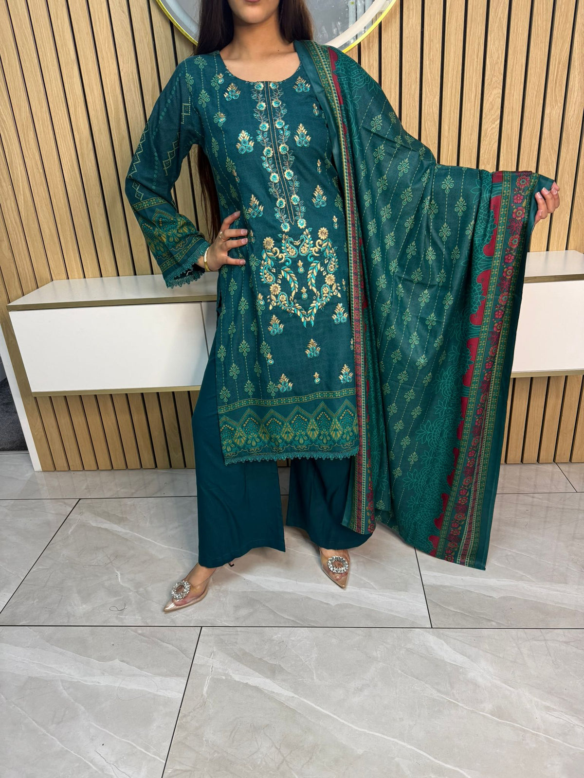Arfa 3pc Dhannak suit with Shawl