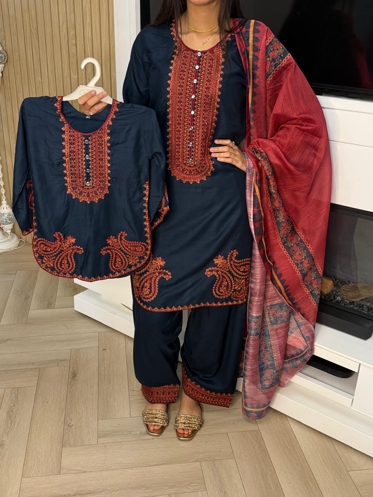 Aisha 3pc Mother & Daughter Farshi Shalwar
