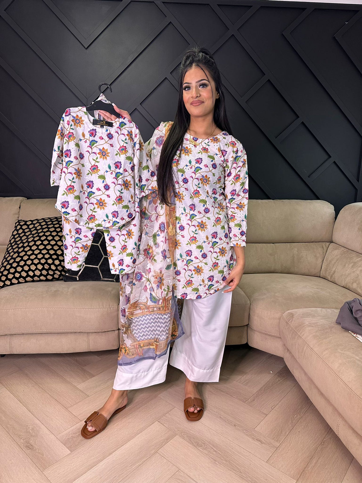 Reema M&D Short Kameez- White Floral