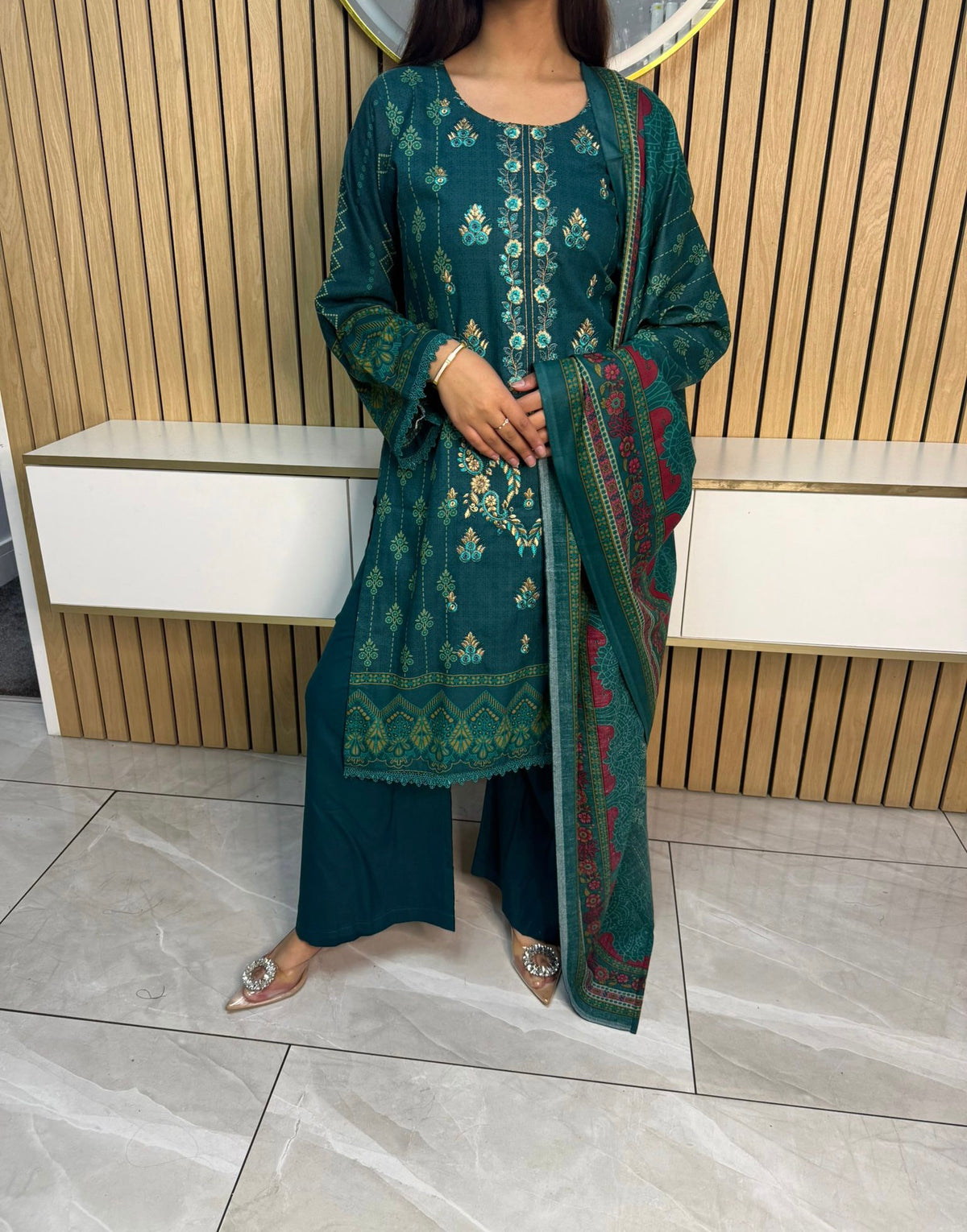 Arfa 3pc Dhannak suit with Shawl