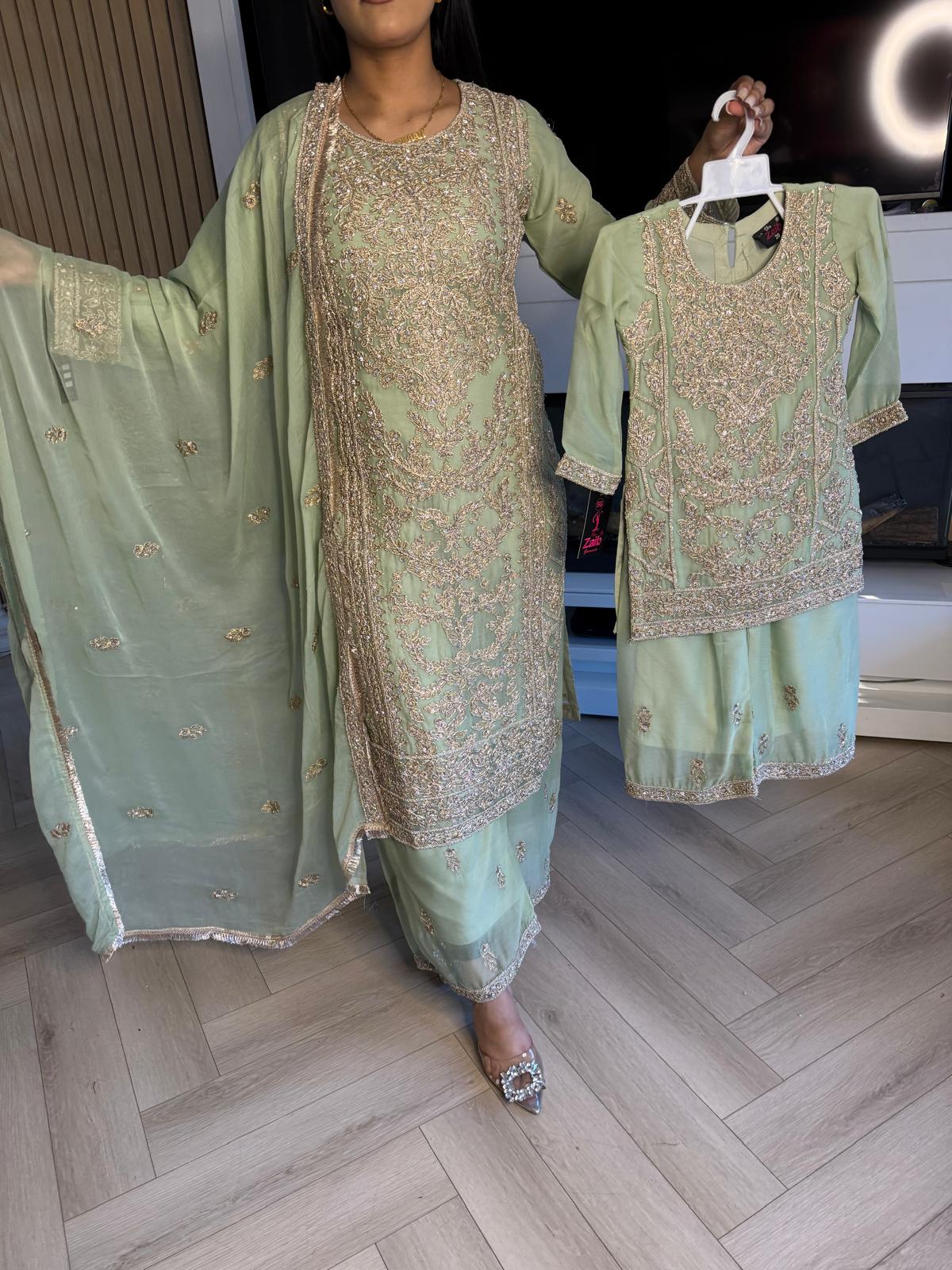 Manisba 3pc Mother & Daughter chiffon Suit With Plazzo