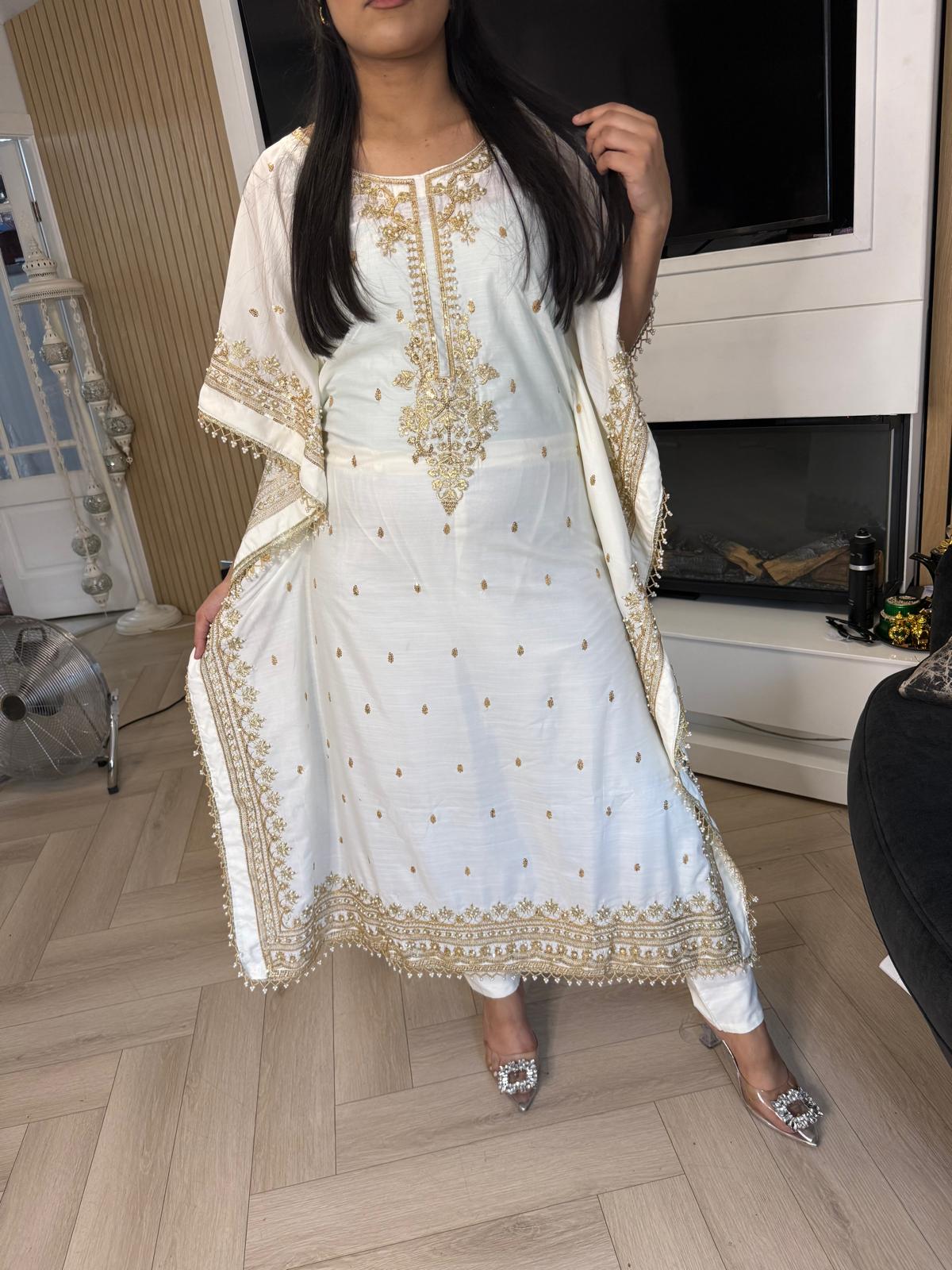 Mahnoor Embroidered Raw Silk 2pc Kaftaan D3-C3