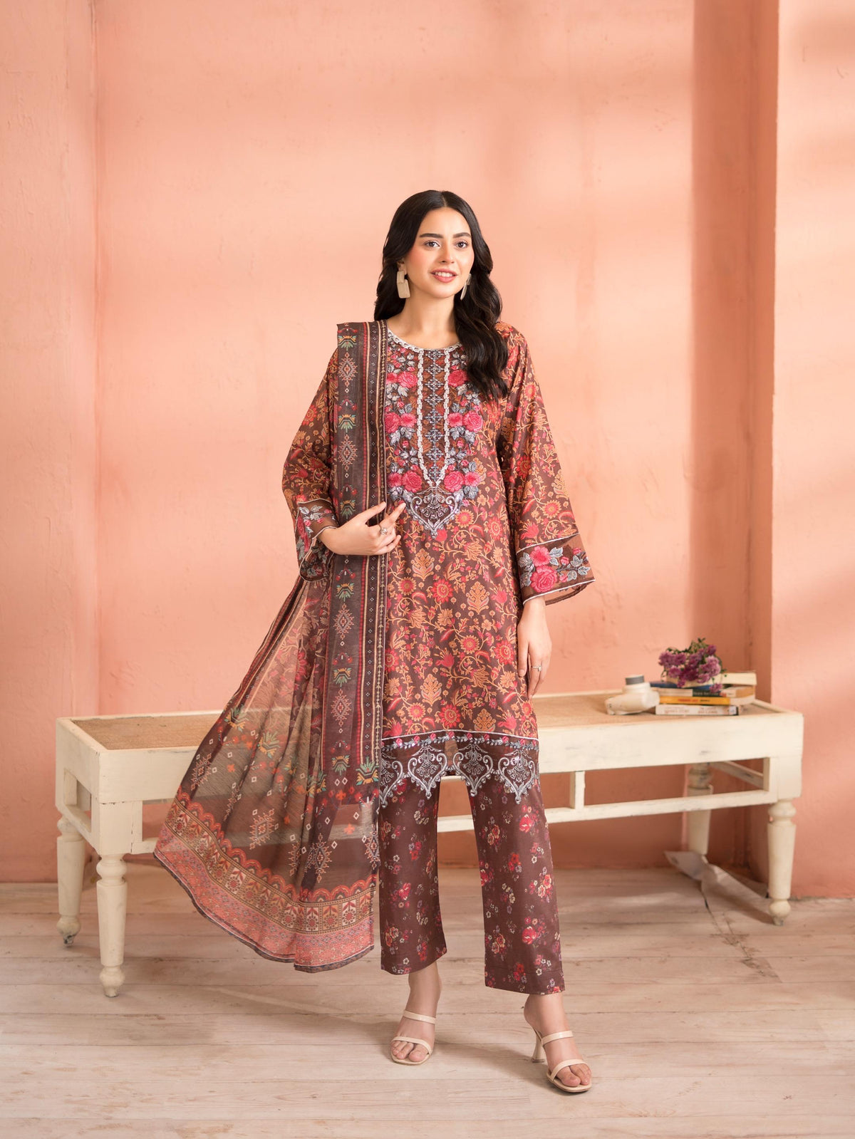 Siyaara By Raniya 3pc Lawn Suit