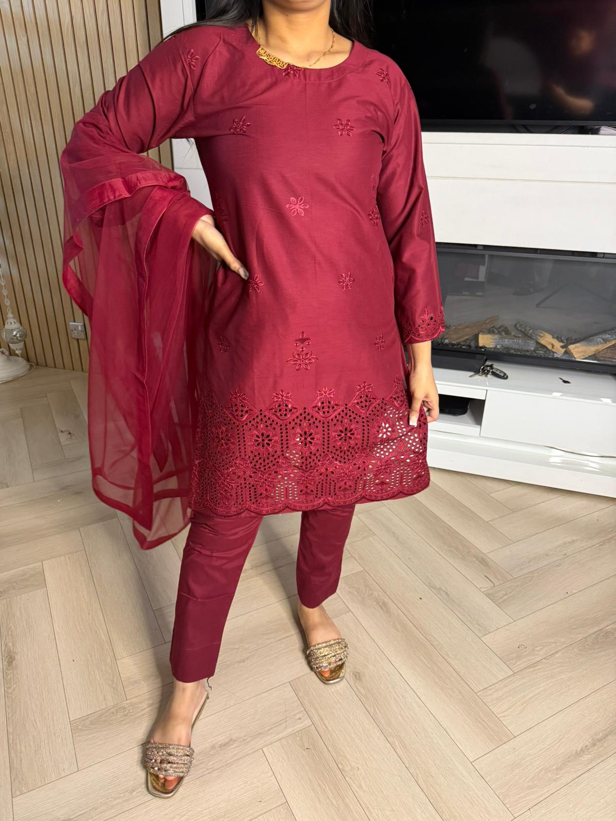 Cotton Chiknkari 3pc Suit With Net Dupata