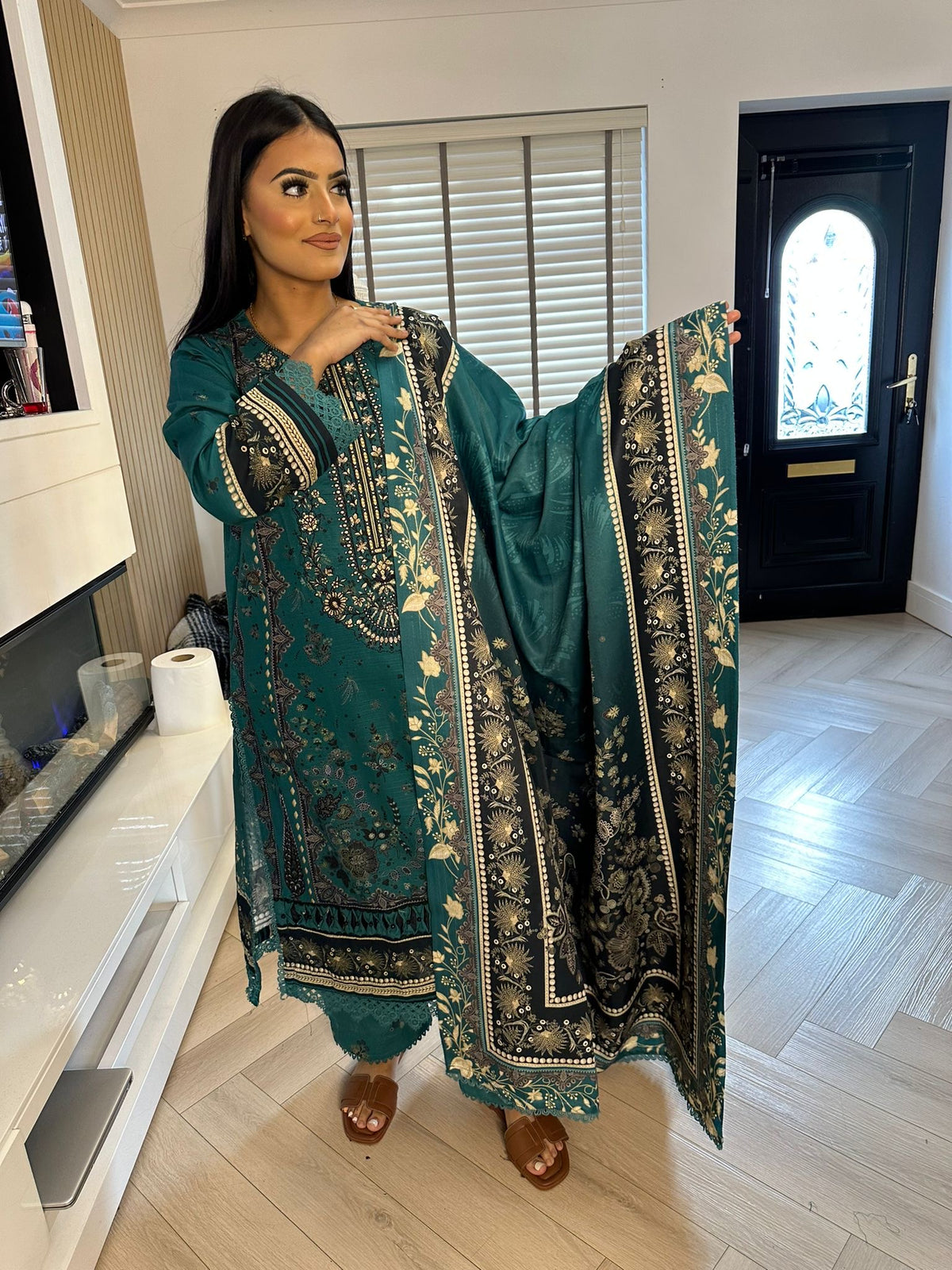 Ally’s Soft Khaddar -Sea Green