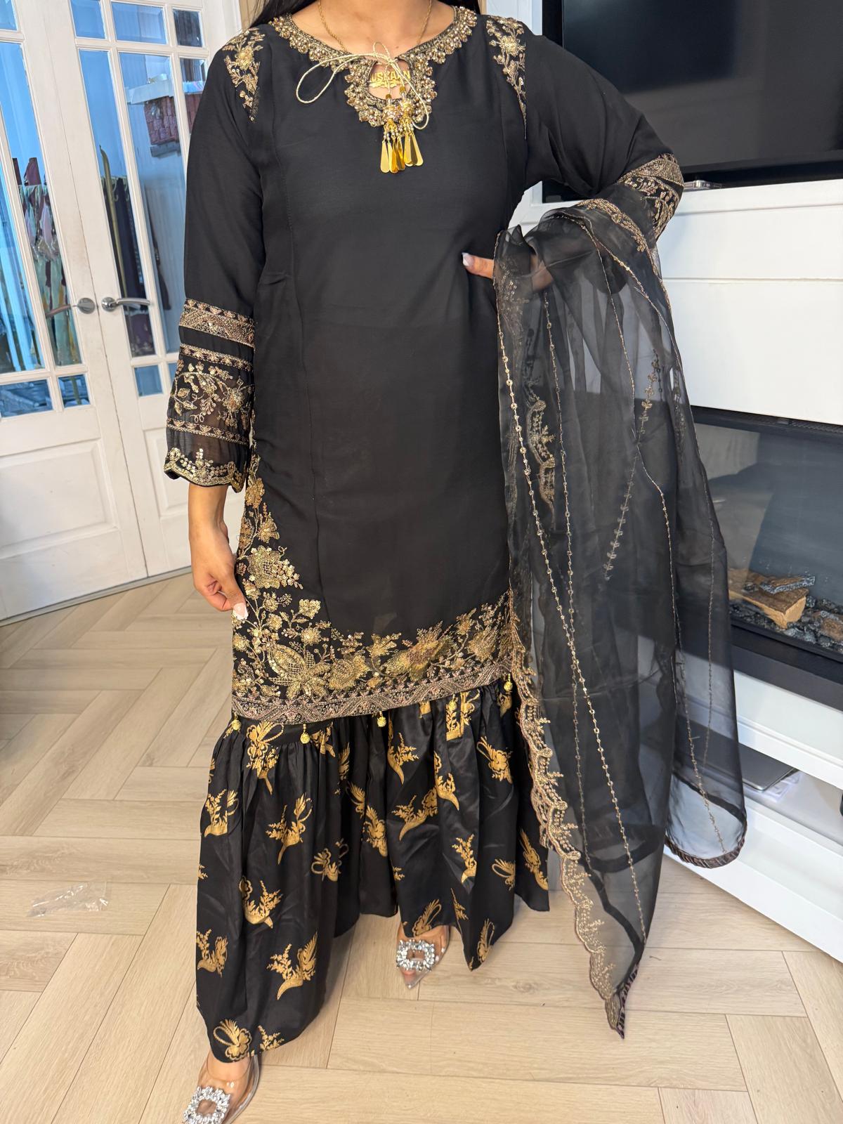 Kaynaat 3pc Chiffon Suit With Gharara