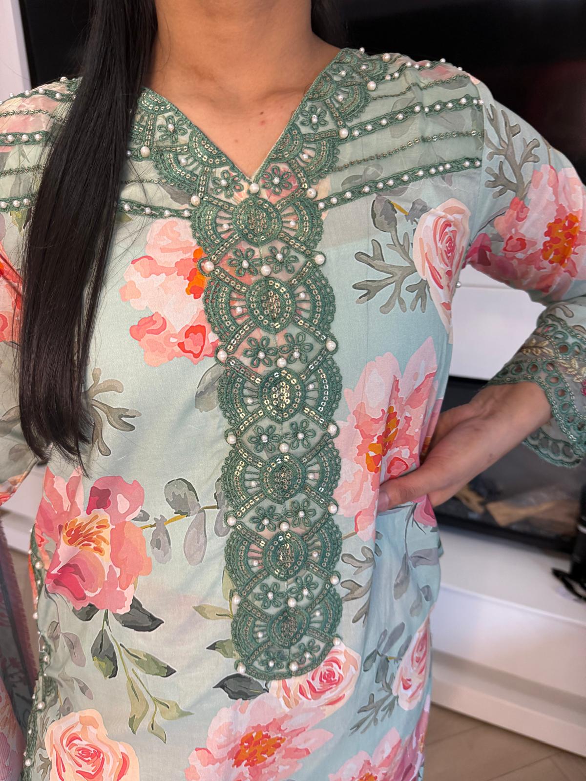 Adeela 3pc Printed Lawn Suit