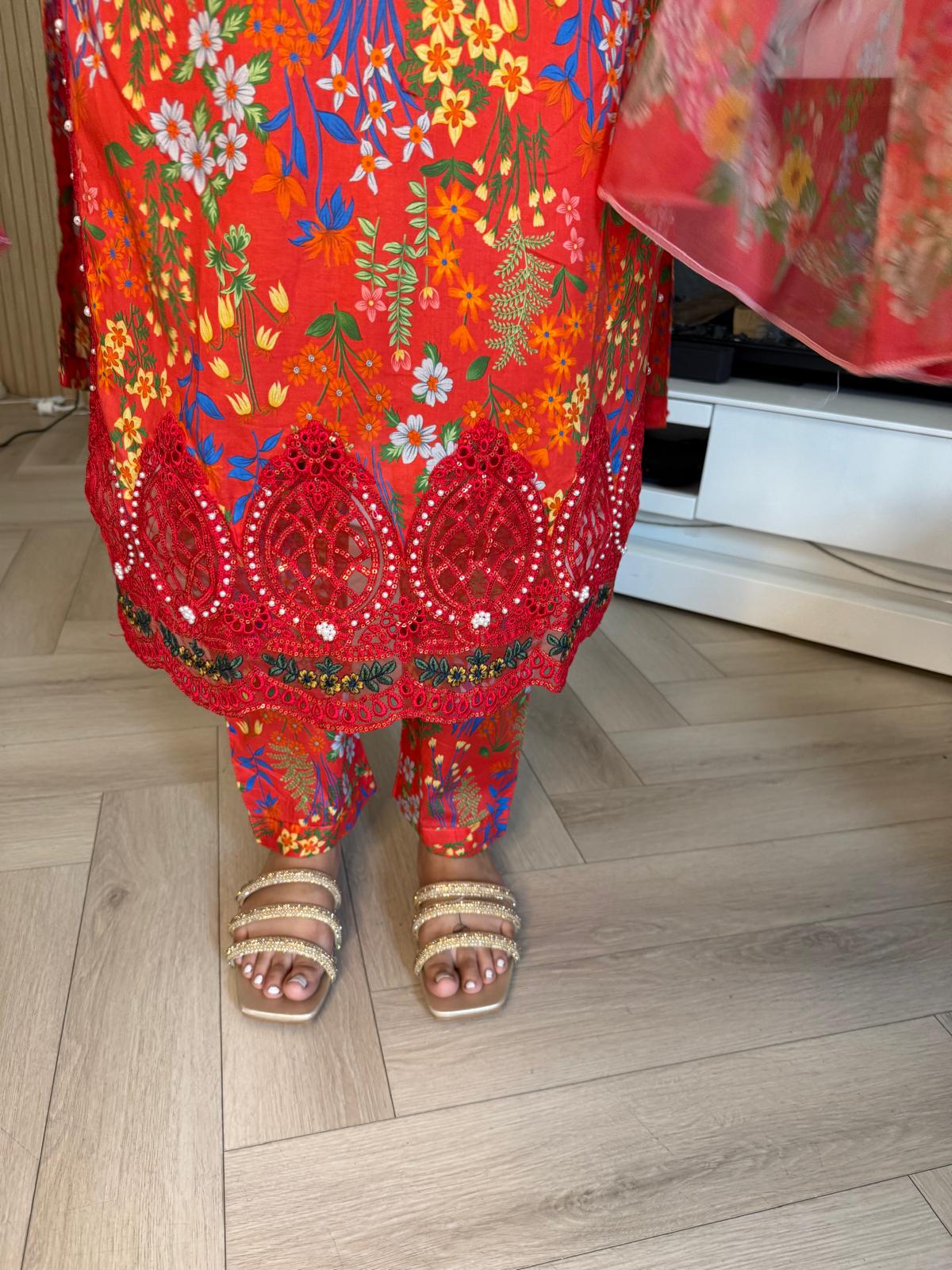 Adeela 3pc Printed Lawn Suit