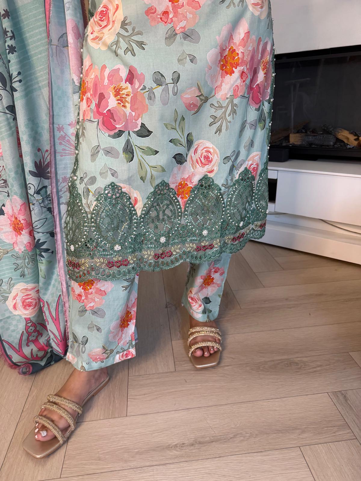 Adeela 3pc Printed Lawn Suit