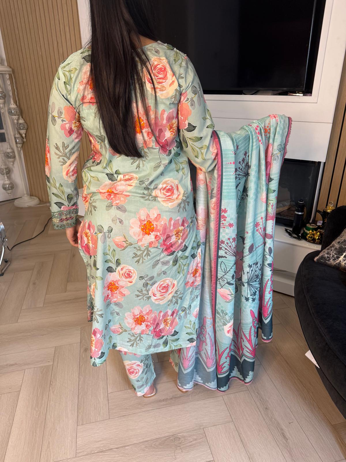 Adeela 3pc Printed Lawn Suit