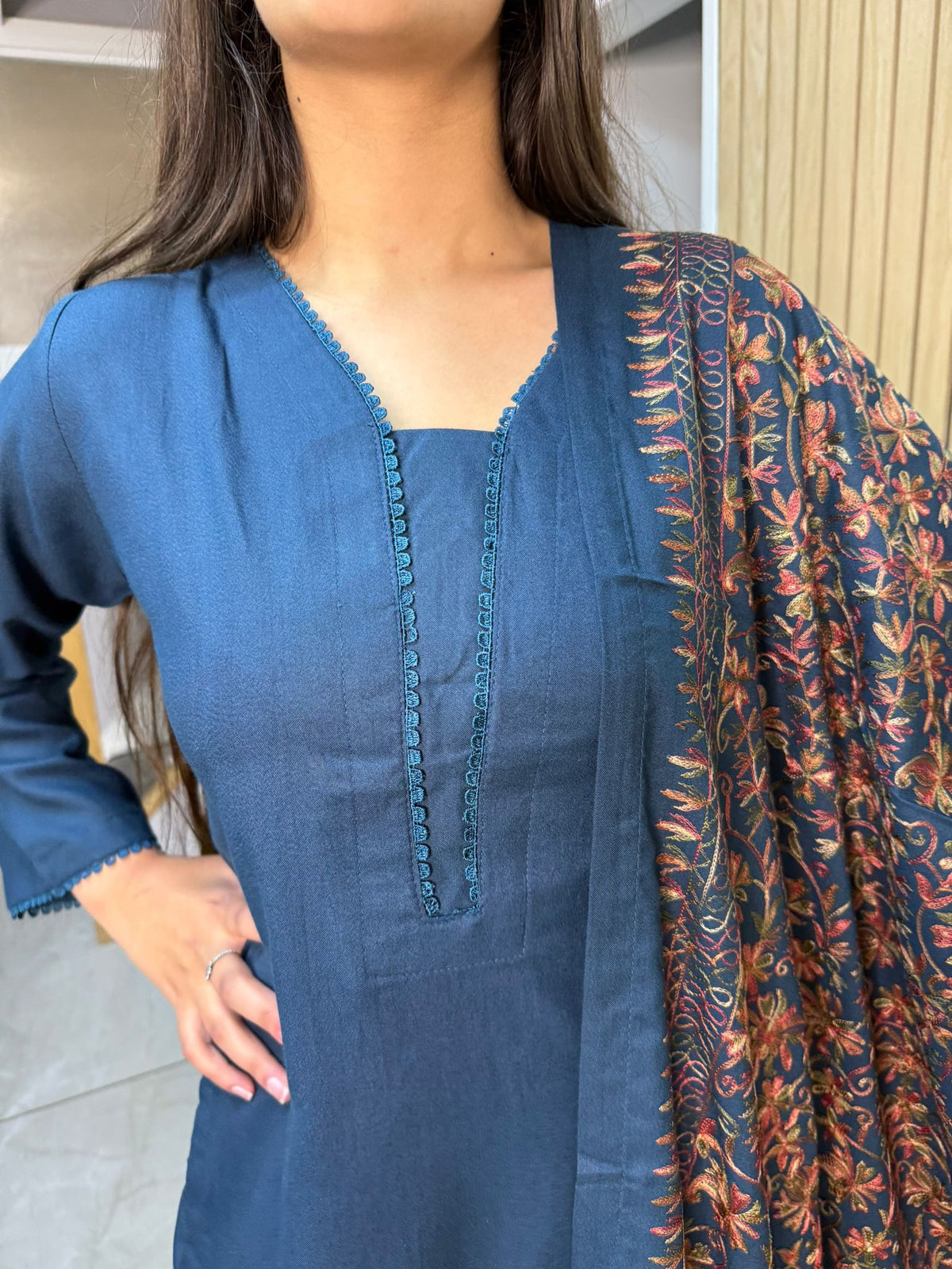 Noor Zahra 3pc Dhannak Suit With Embroidered Shawl