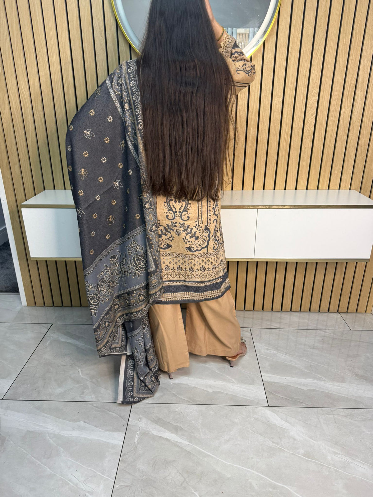 Arfa 3pc Dhannak suit with Shawl