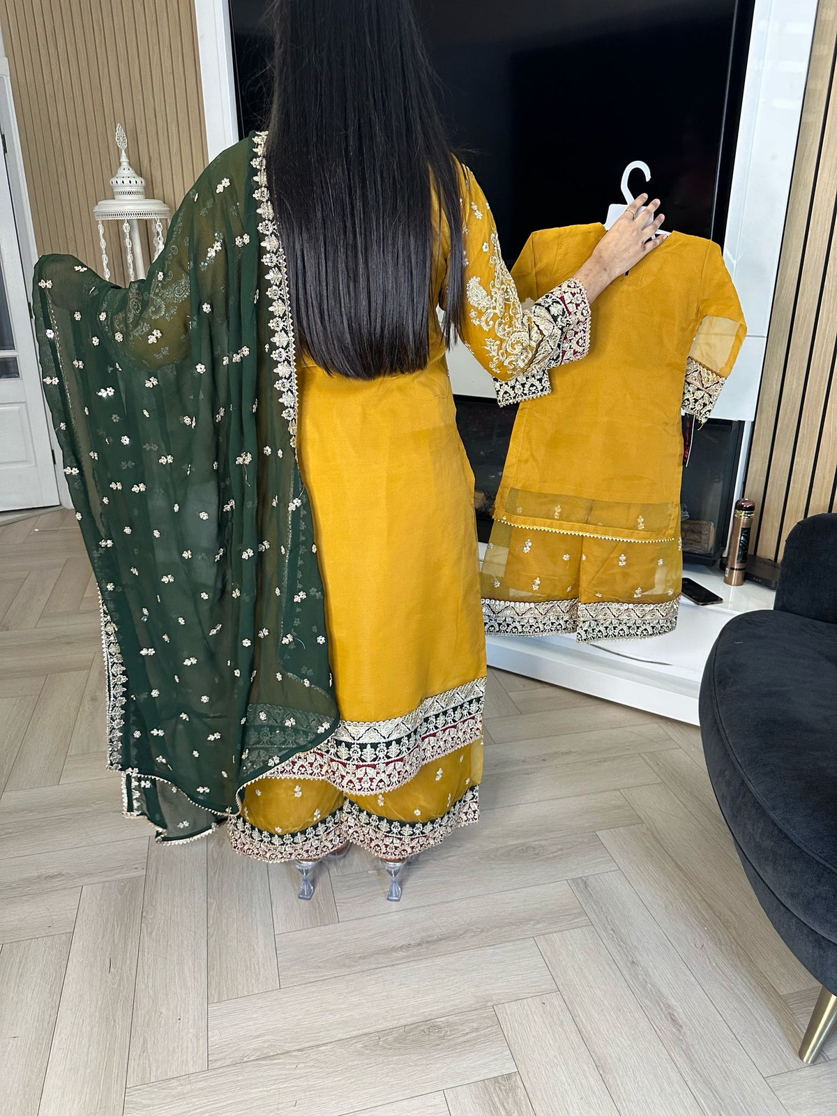 Lyba 3pc Mother & Daughter Organza Suit With Plazzo