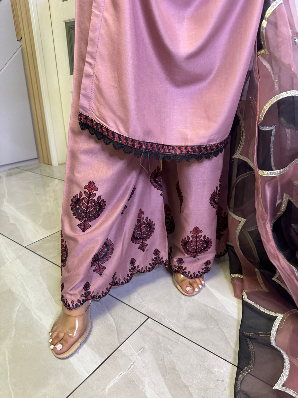 Mahreen - Dusky Pink