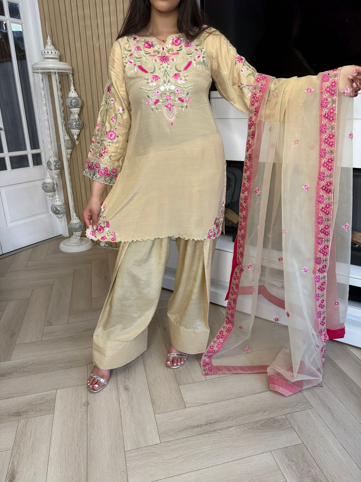 Zimal Farshi Silk Suits by Raniya.H