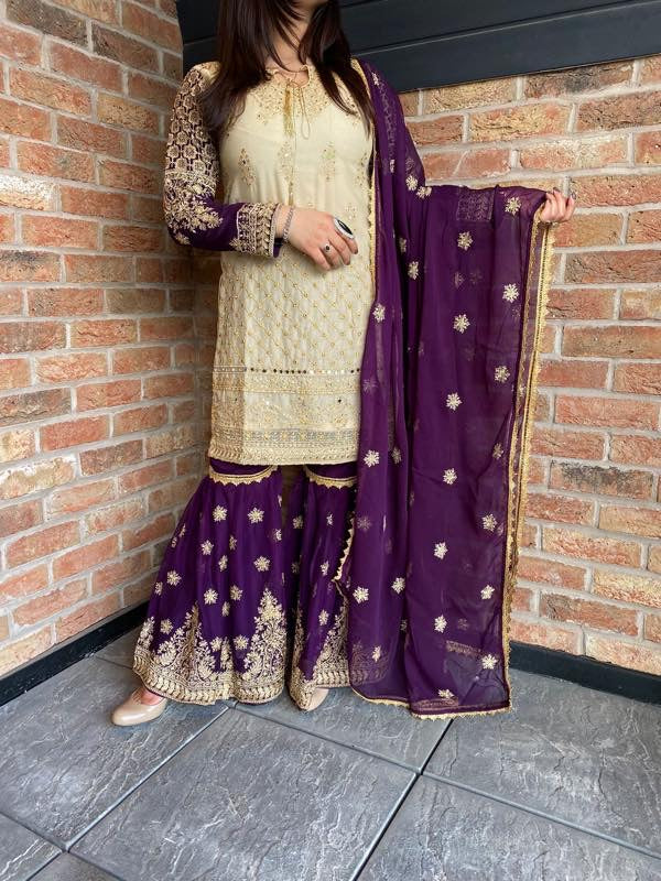 Mehrunisa - Cream/Purple U3-G5