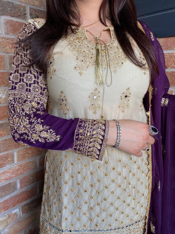 Mehrunisa - Cream/Purple U3-G5